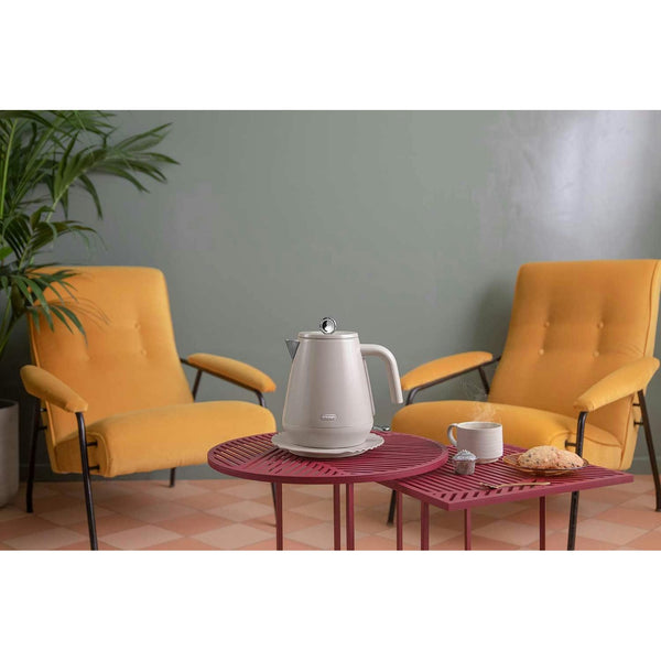De’Longhi Eclettica Kettle – Beige | KBY3001.BG