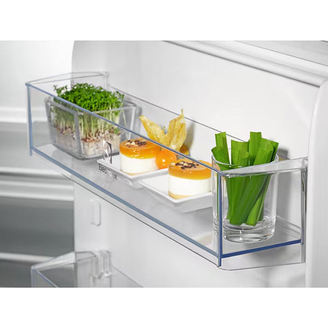 Electrolux Series 600 310L Integrated Larder Fridge | KRD6DE18C Electrolux Fridge Freezer Euronics Ireland