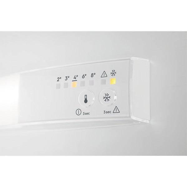 Electrolux Series 500 54 cm Integrated Fridge Freezer | LNS5LE18S