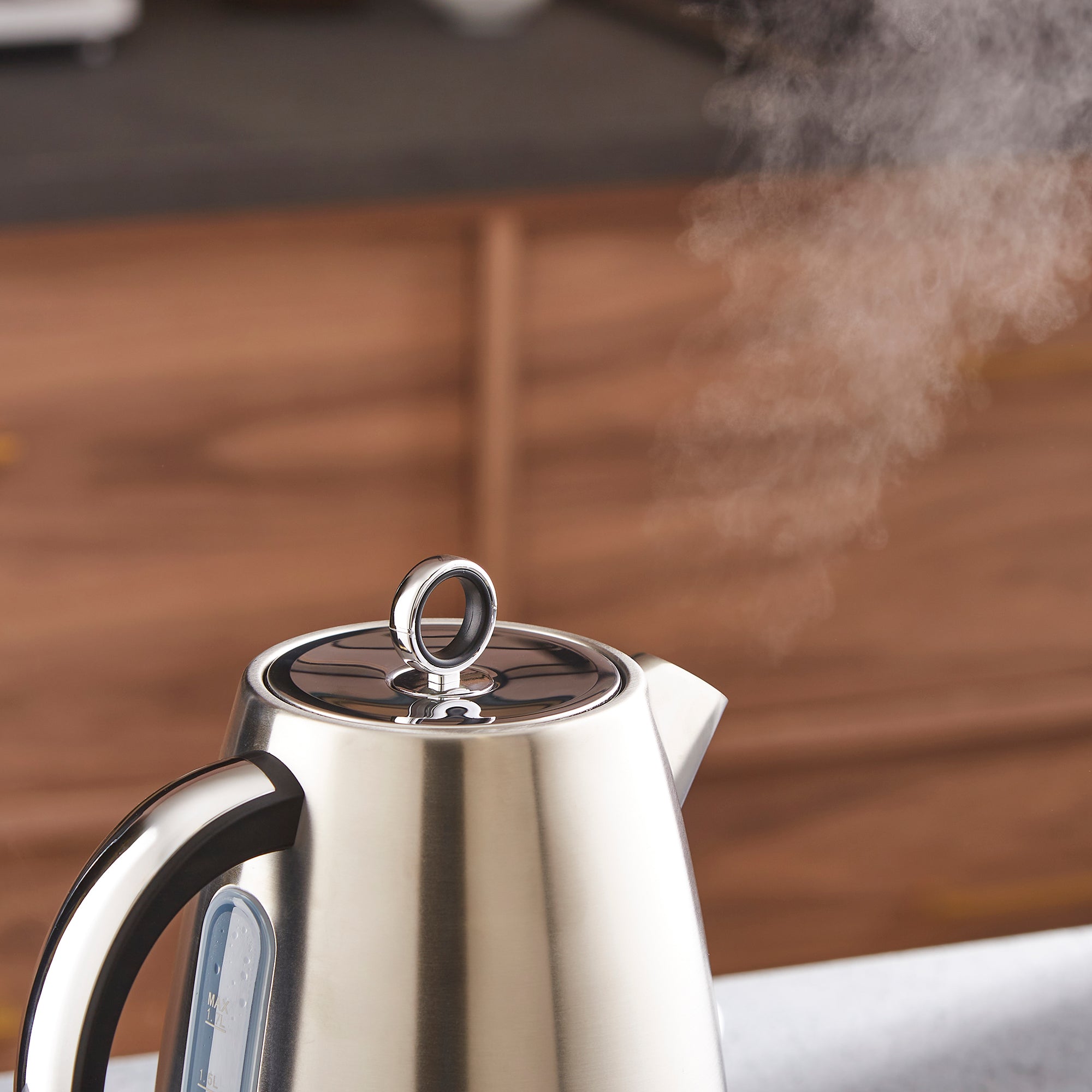 Morphy Richards Essentials Kettle 1.7L Black product image