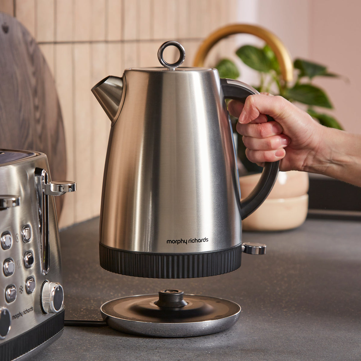 Morphy Richards Essentials Kettle 1.7L Black product image