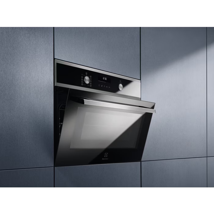 Electrolux 43 L CombiQuick® Compact Oven‑Microwave | EVLDE46X