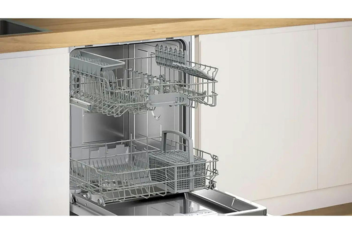 Bosch Series 2 Fully‑Integrated Dishwasher – view 5