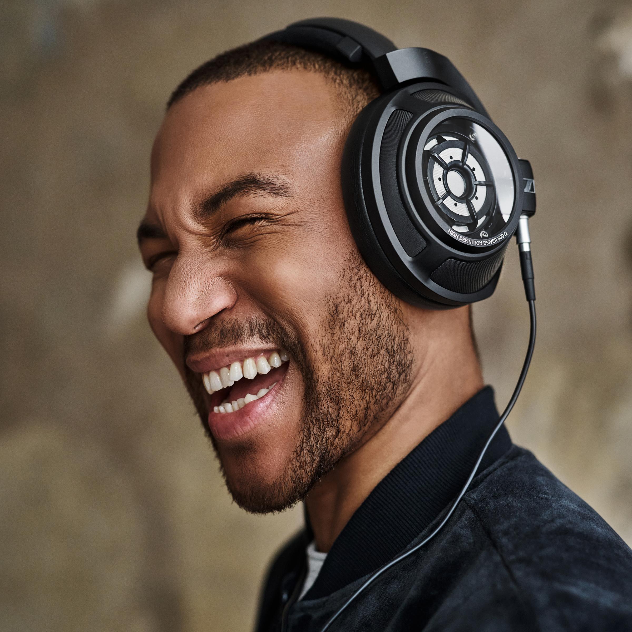 Sennheiser HD 820 Closed-Back Headphones — lifestyle shot