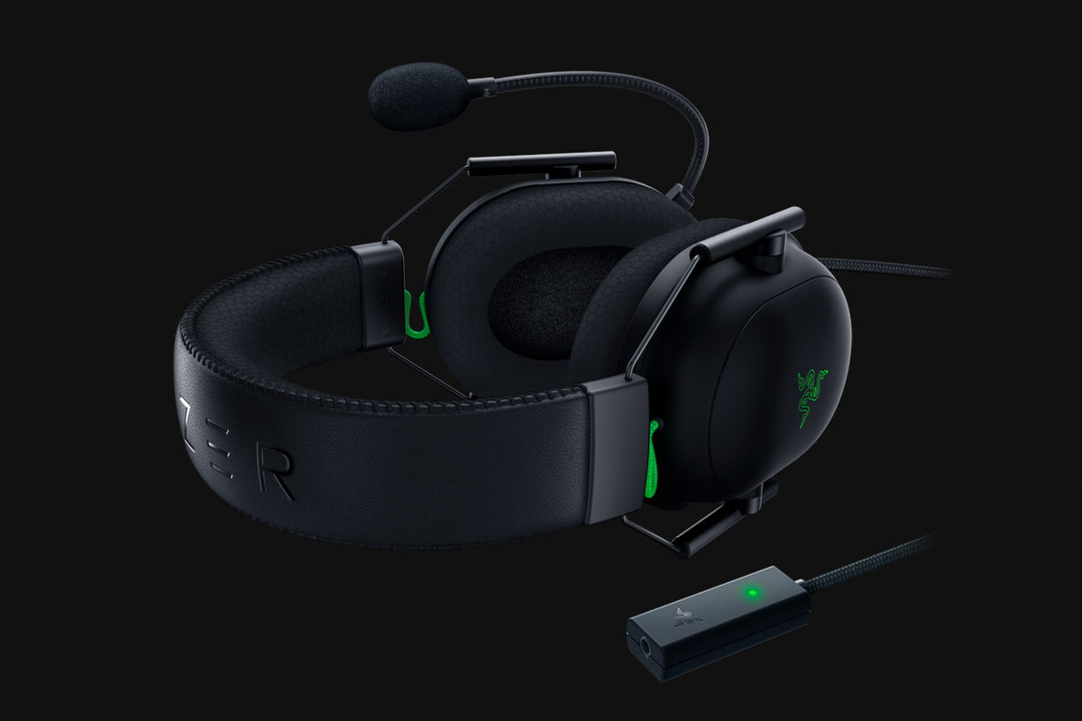 Razer BlackShark V2 Wired Esports Headset with USB Sound Card - Black - headset with microphone and sound card