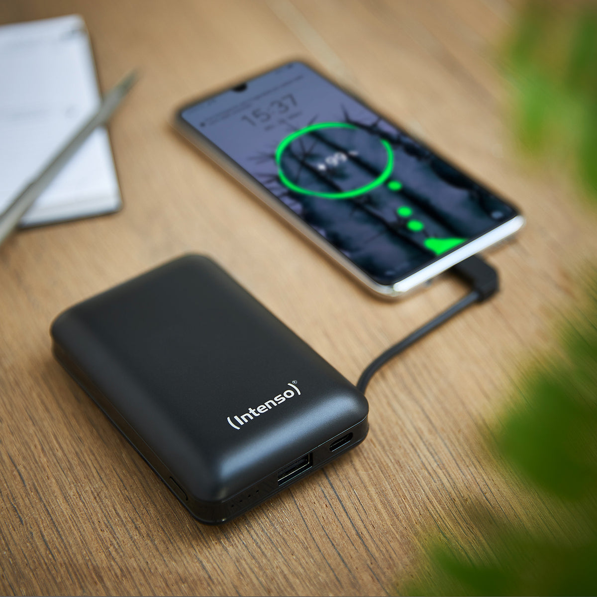 Intenso XC10000 10000mAh Power Bank with Built-in USB-C Cable - Black - view 10