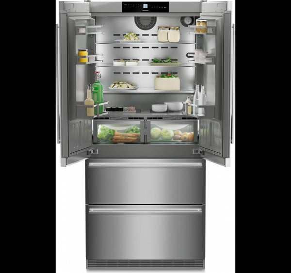 Liebherr Fridge-freezer with BioFresh and NoFrost ice maker | CBNSTE8872