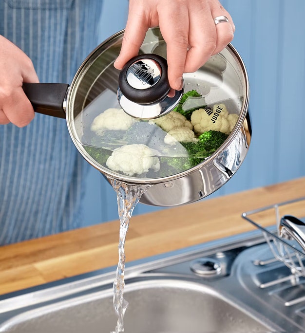 Judge Vista J3C1 5-piece stainless steel draining saucepan set product image 4