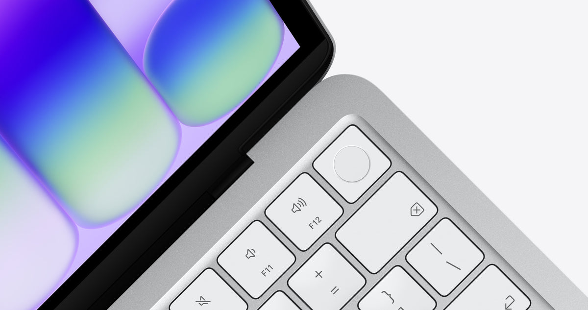 Apple MacBook Neo 13" A18 Pro 8GB/512GB Laptop with Touch ID - Silver - keyboard with Touch ID