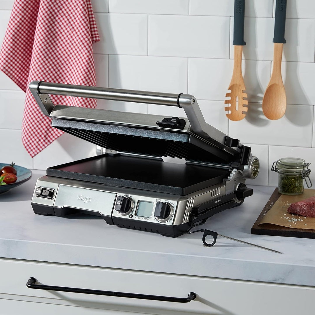 Sage 2400W Cast Aluminium Non-stick Smart Grill Pro - Brushed Stainless Steel| BGR840BSS Sage Grill Euronics Ireland