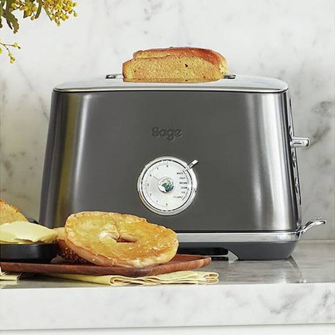 Sage Luxe 2 Slice Toaster Black Stainless Steel | STA735BST4GUK1 Sage Toaster Euronics Ireland