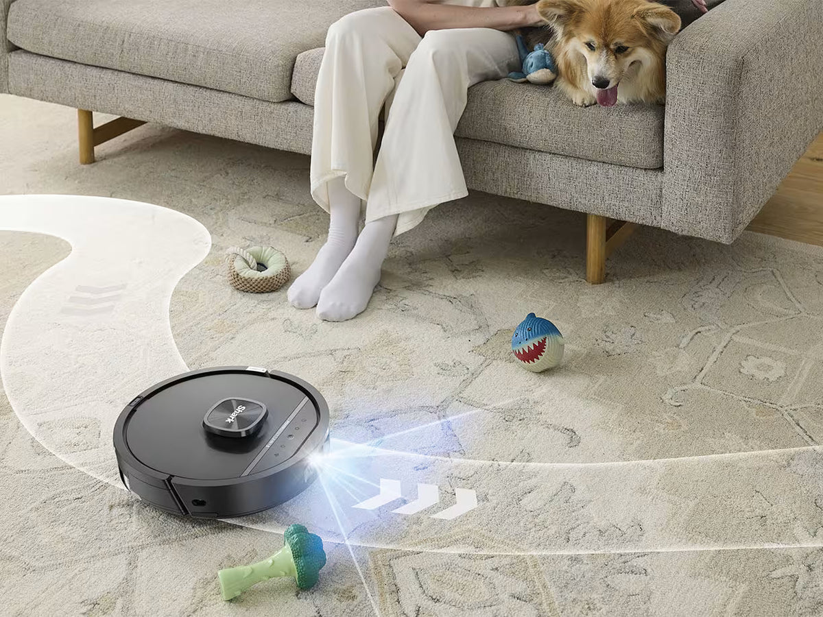 Shark PowerDetect UV Reveal Robot Vacuum & Mop - Black | RV3000XEUK