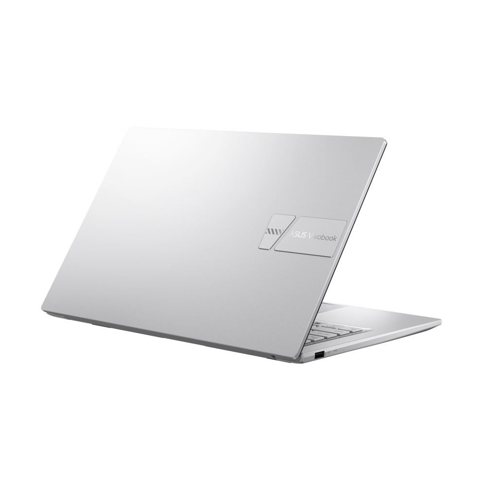 ASUS Vivobook 15 X1504VA laptop in Cool Silver