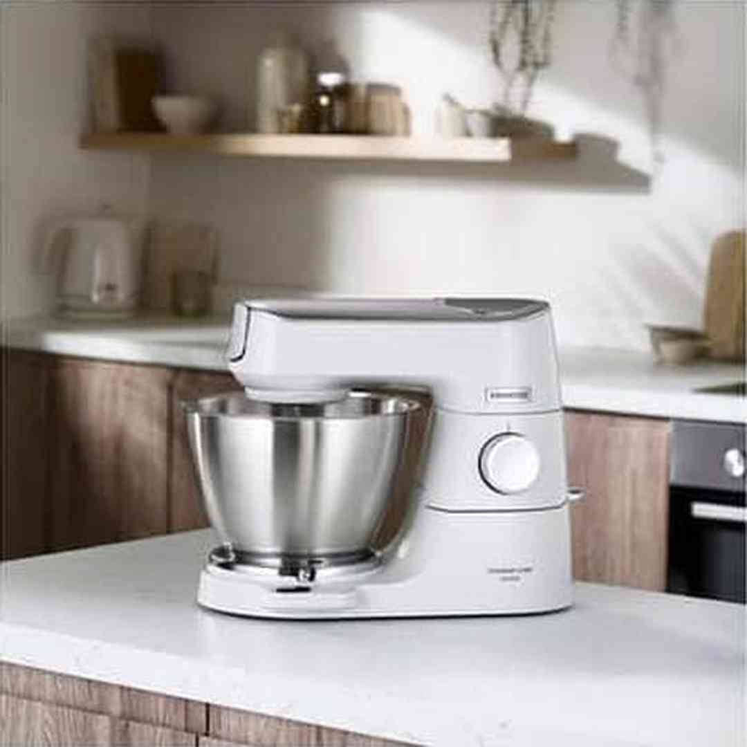 Kenwood Chef in titanium | KVC65.001WH Kenwood Stand Mixer Euronics Ireland