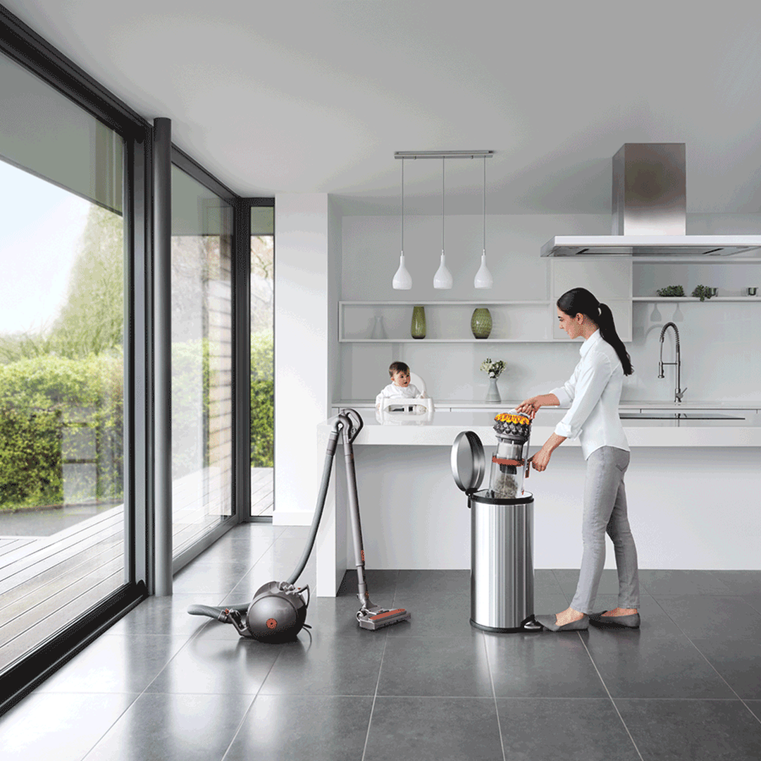 Dyson Big Ball Multifloor 2 Vacuum Cleaner | 232573-01 Dyson Vacuum Cleaner Euronics Ireland
