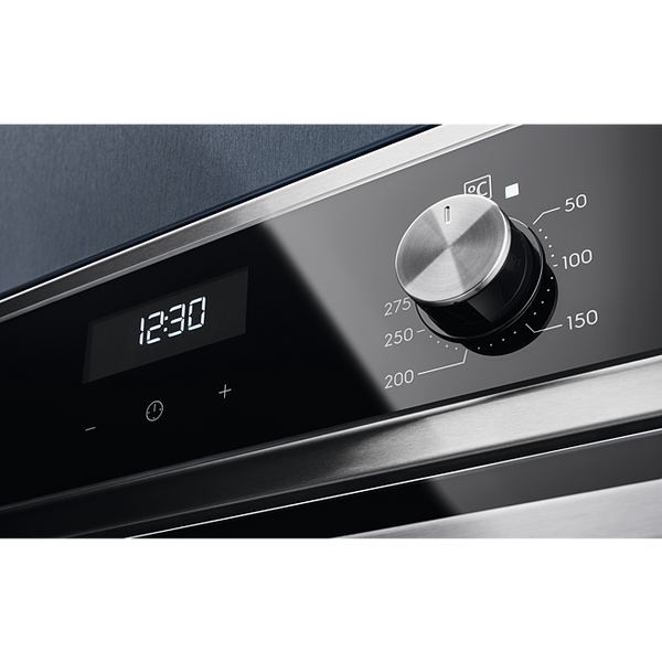 Electrolux Built-In Electric Single Oven | KOFEH40X