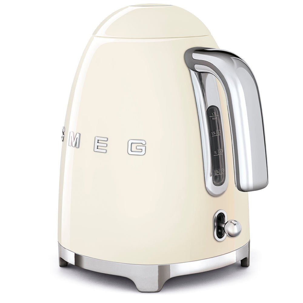Smeg Retro 50's Style 1.7 Litre Kettle | Cream Smeg Kettle Euronics Ireland