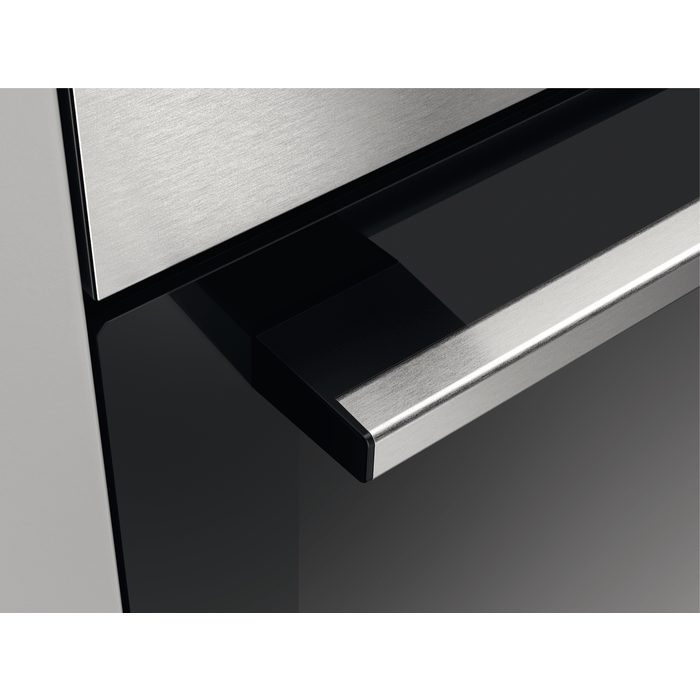 Zanussi 60cm Built-In Single Oven | ZOHNX3X1 Zanussi Oven Euronics Ireland